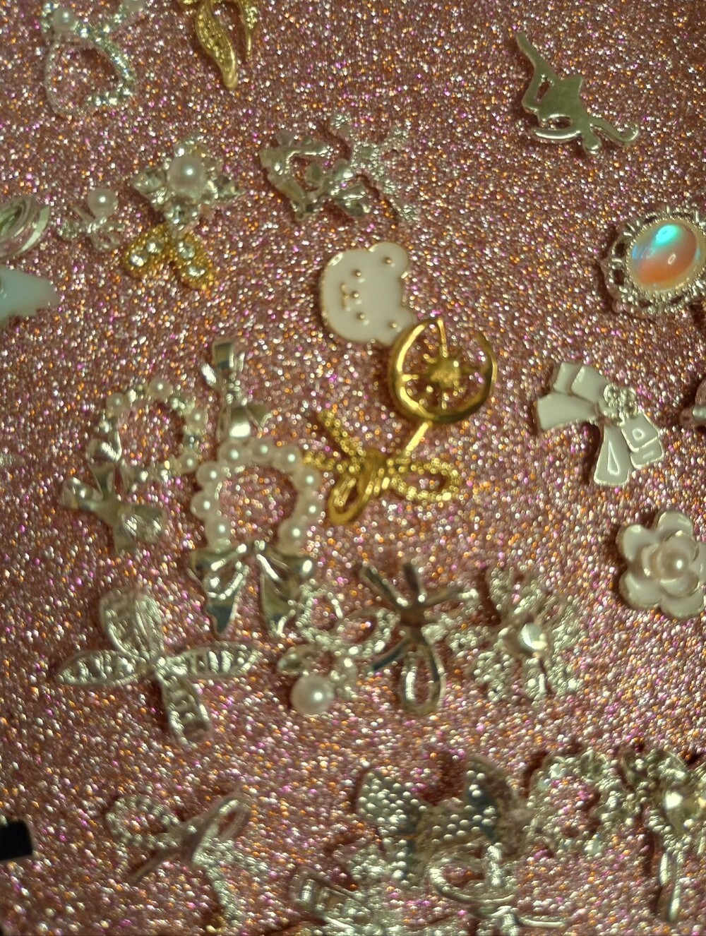 Mixed Gold & Silver Nail Art Jewelry Charms 50 Pieces
